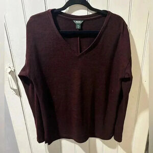 Roots Burgundy Vneck  Long Sleeve